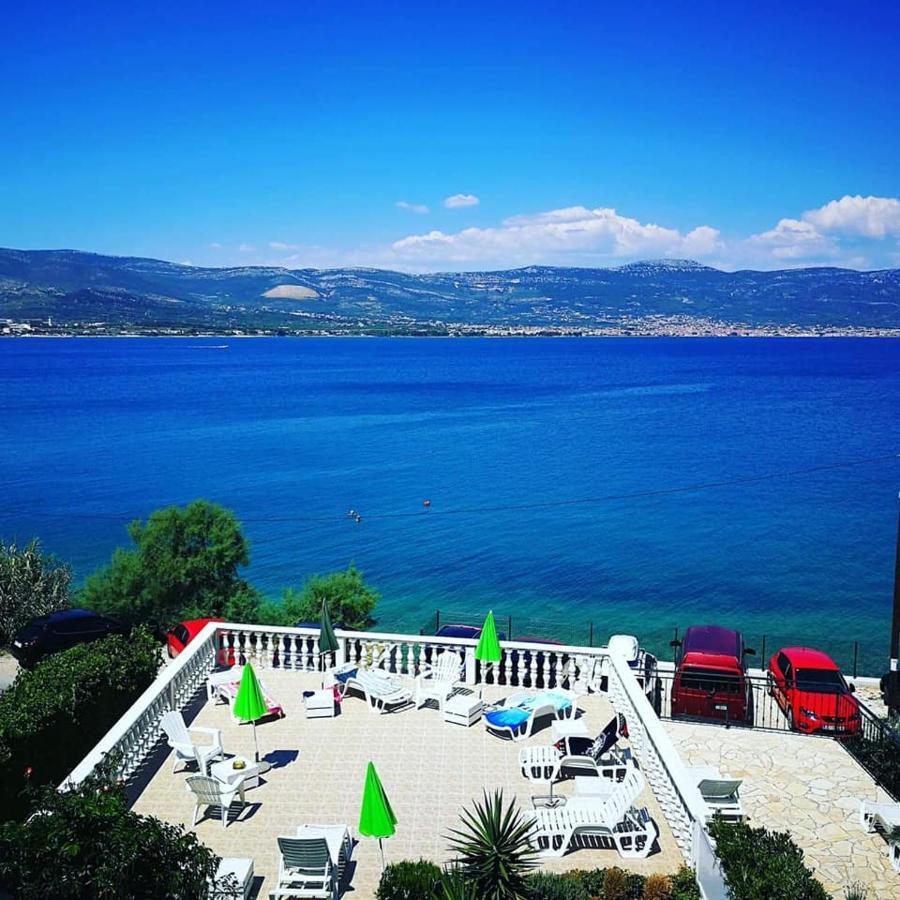 Villa Fjaba - By The Sea - With The Big Terraces & Great Sea View Trogir Extérieur photo