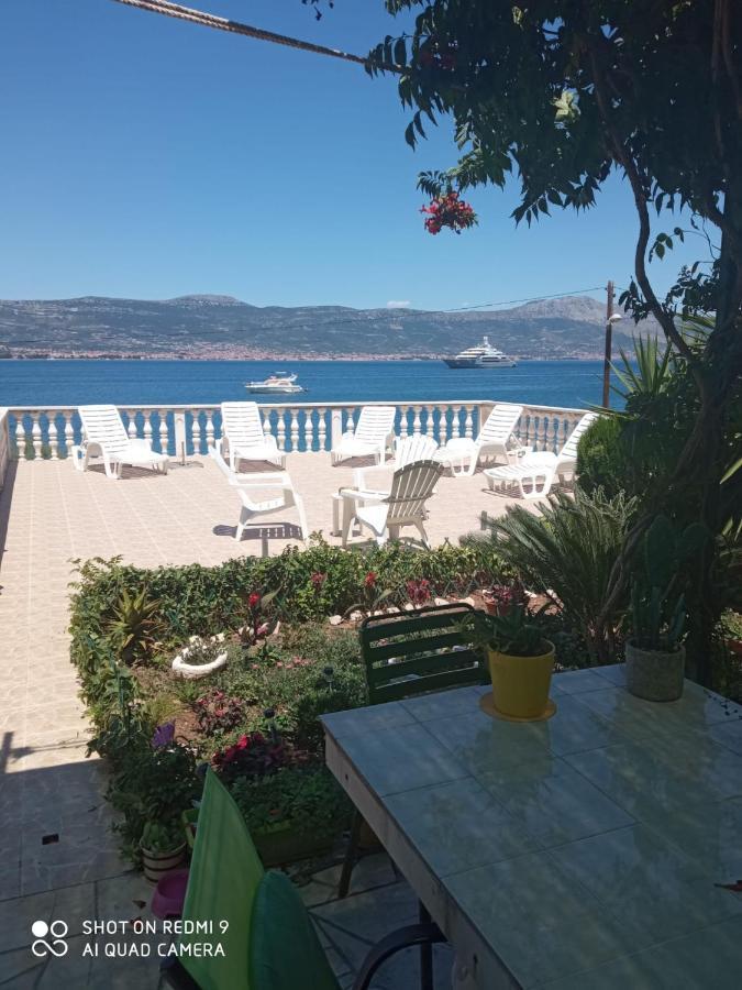 Villa Fjaba - By The Sea - With The Big Terraces & Great Sea View Trogir Extérieur photo