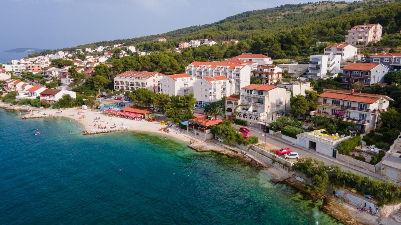 Villa Fjaba - By The Sea - With The Big Terraces & Great Sea View Trogir Extérieur photo
