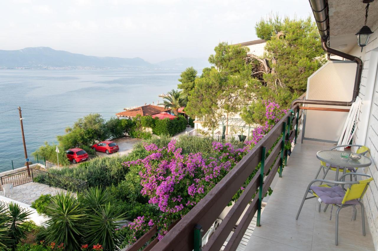 Villa Fjaba - By The Sea - With The Big Terraces & Great Sea View Trogir Extérieur photo