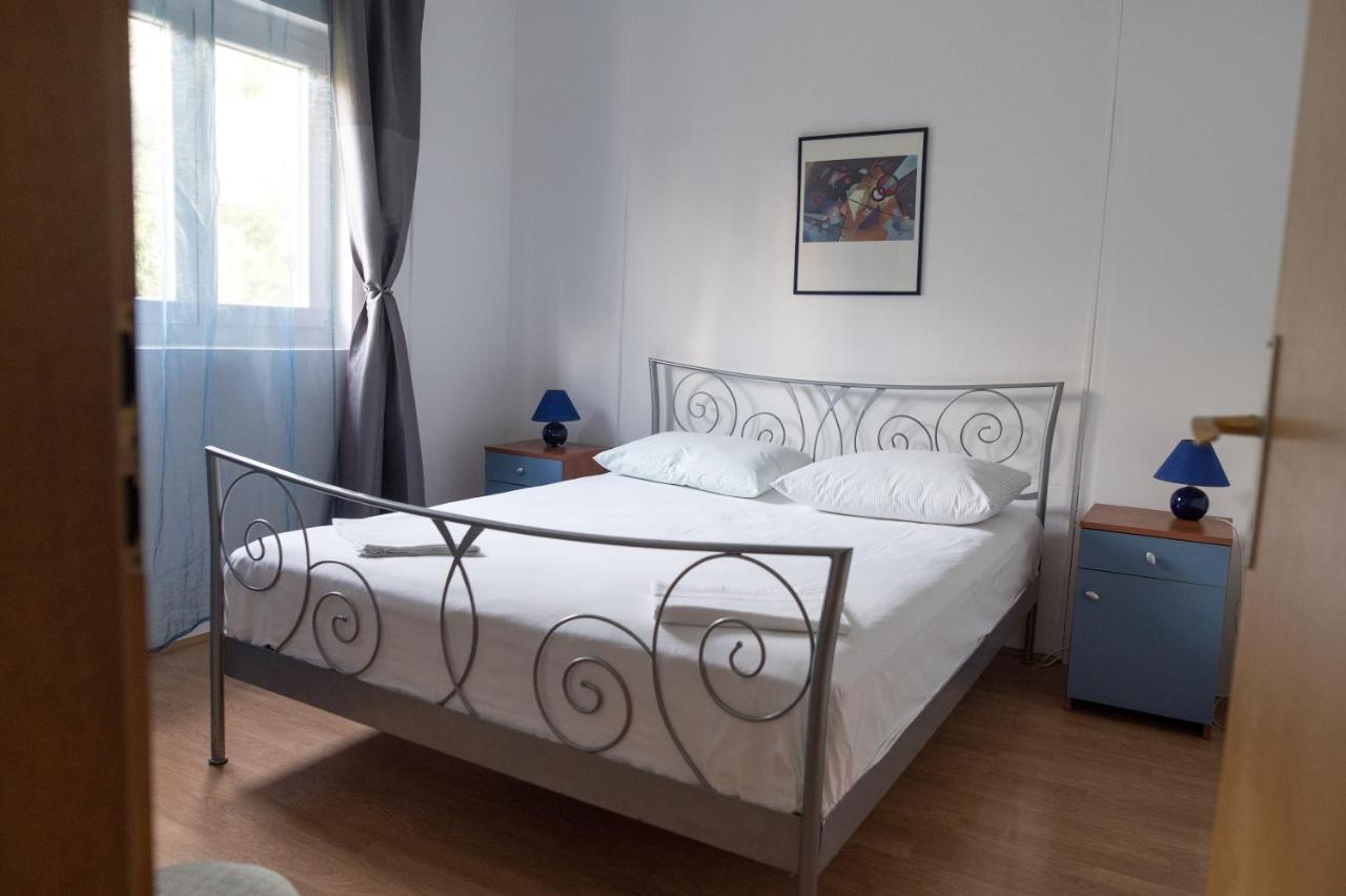 Villa Fjaba - By The Sea - With The Big Terraces & Great Sea View Trogir Extérieur photo