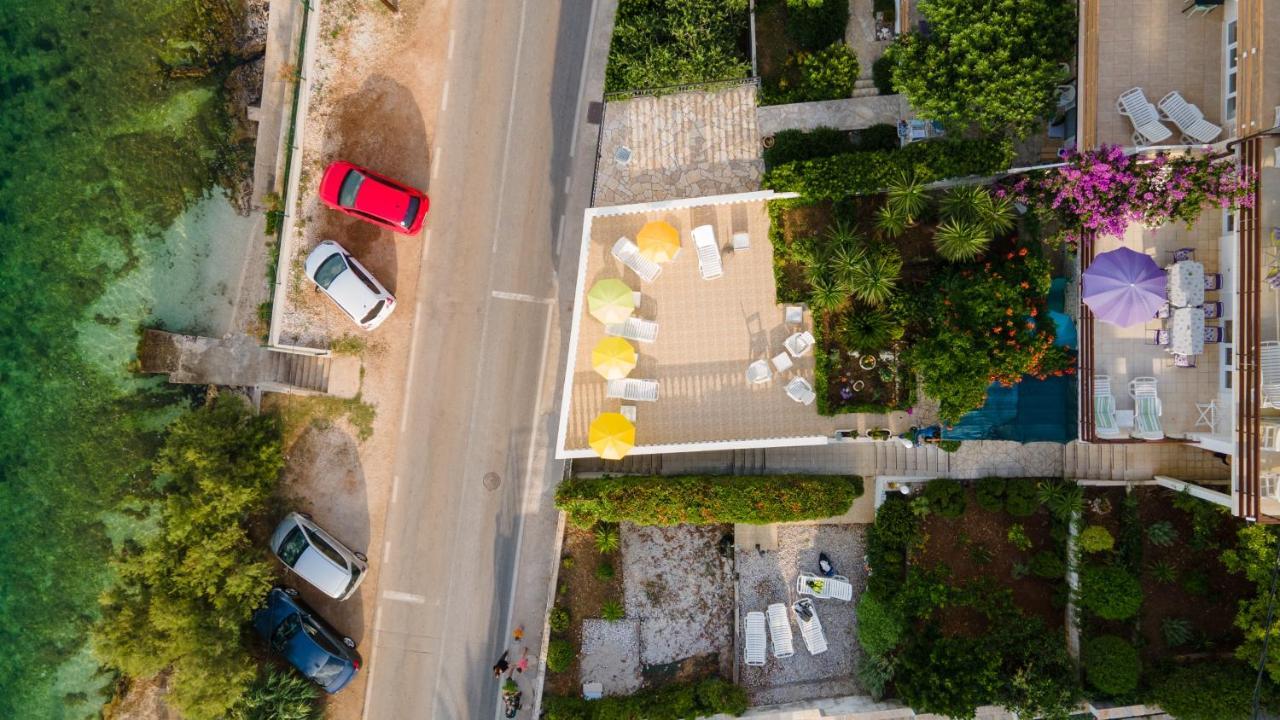 Villa Fjaba - By The Sea - With The Big Terraces & Great Sea View Trogir Extérieur photo