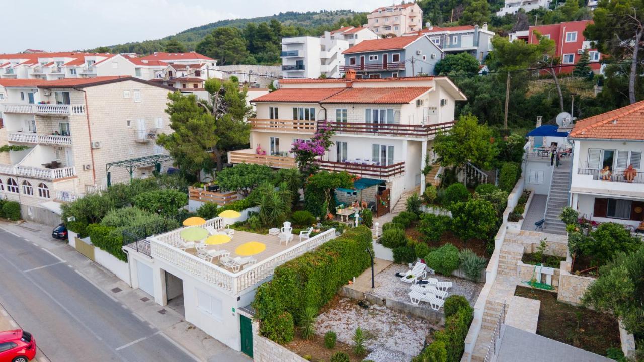 Villa Fjaba - By The Sea - With The Big Terraces & Great Sea View Trogir Extérieur photo