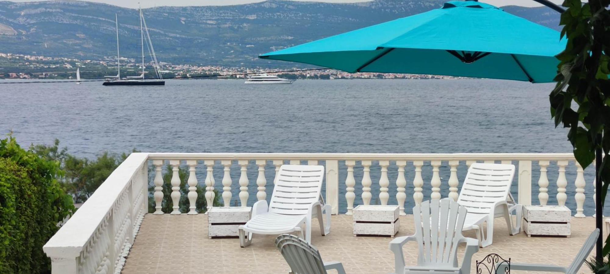 Villa Fjaba - By The Sea - With The Big Terraces & Great Sea View Trogir Extérieur photo