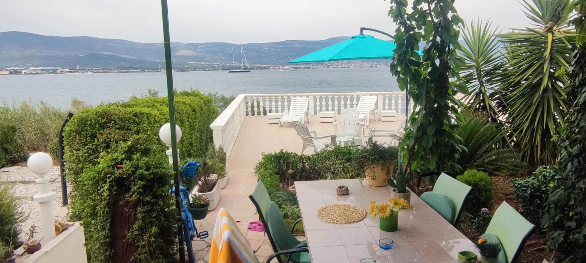 Villa Fjaba - By The Sea - With The Big Terraces & Great Sea View Trogir Extérieur photo
